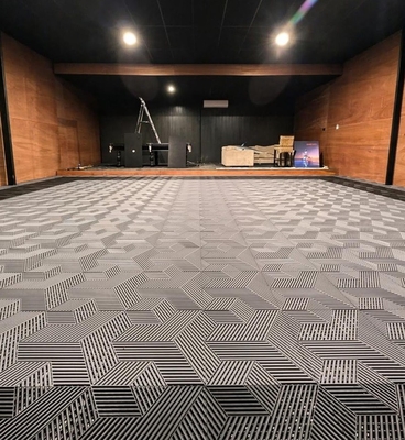 3D-Verriegelung Vinyl-Bodenfliesen Garage 0,7 Zoll Dicke ASTM D2047